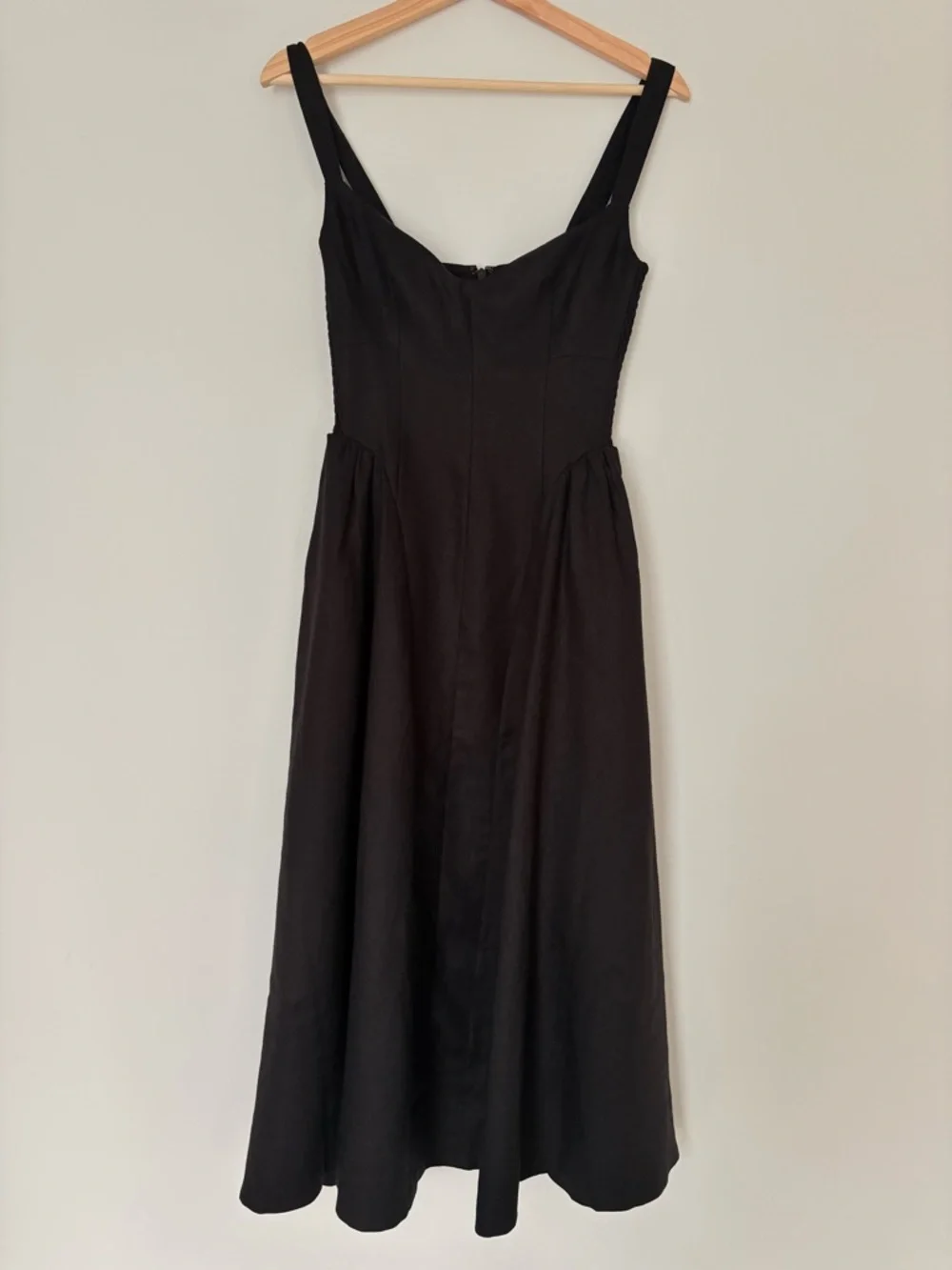NEW Reformation Birdie Linen Sleeveless Midi Dress Black US 0 UK 4 - Picture 6 of 14